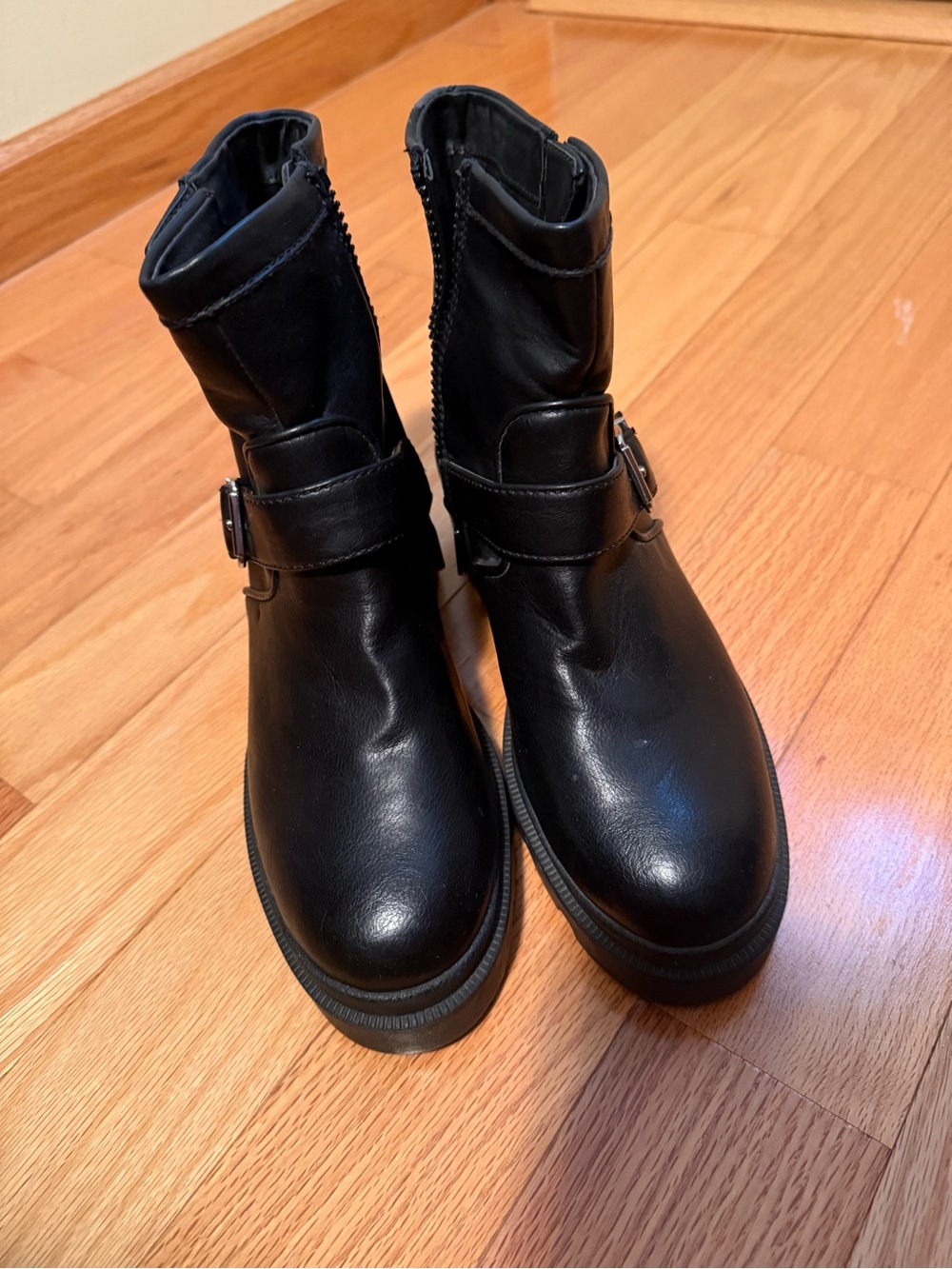 Circus by Sam Edelman Black Leather Ankle Buckle Boots